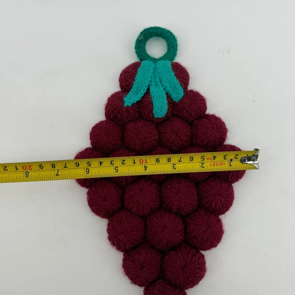 2 Vtg 1950's Handmade Bottlecap Crochet Grapes Potholder Trivet‎ Hot Pad